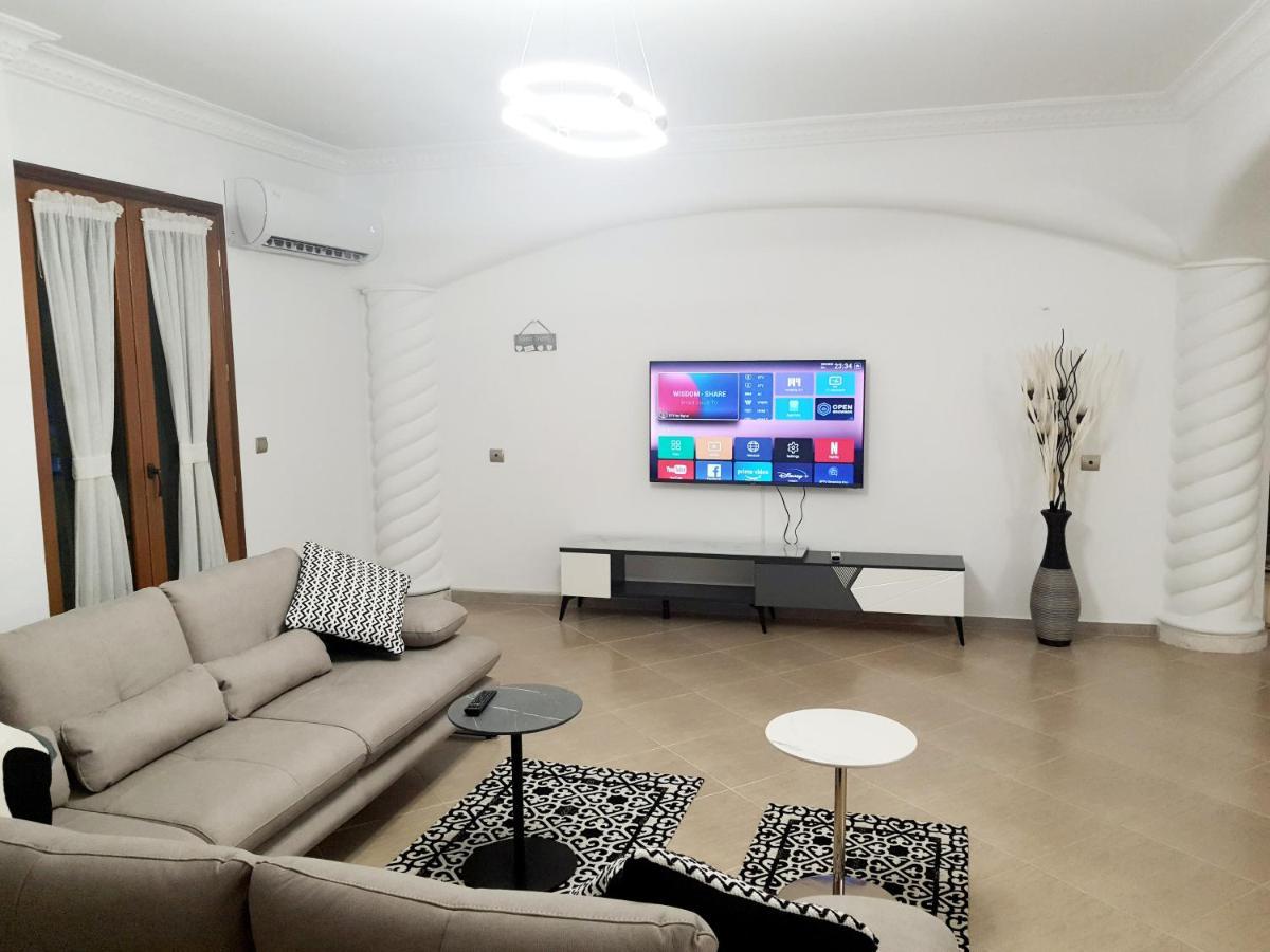 Magnolia Luxury Penthouse Apartment เบราท ภายนอก รูปภาพ
