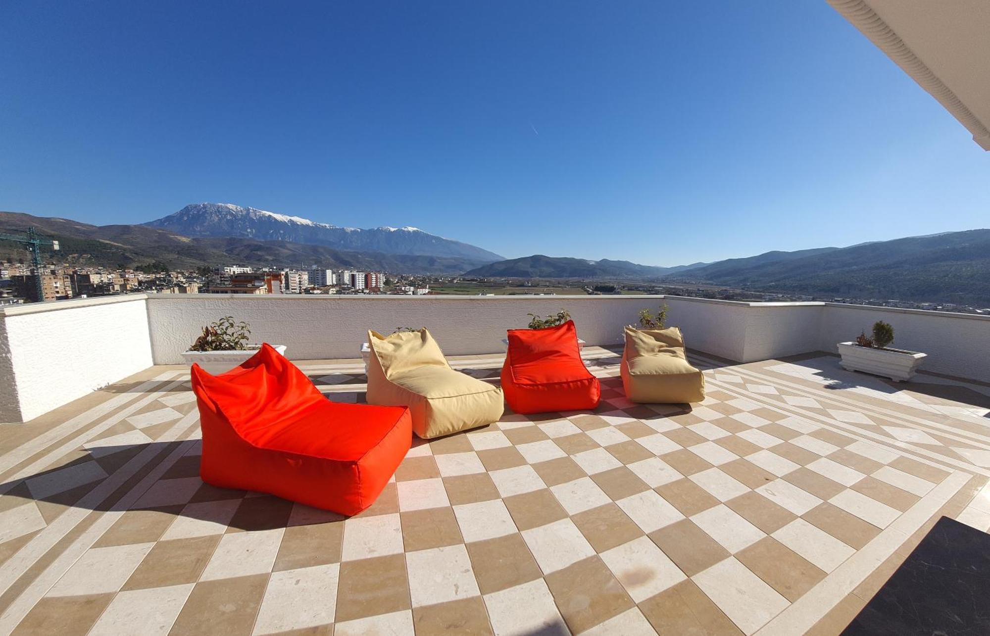 Magnolia Luxury Penthouse Apartment เบราท ภายนอก รูปภาพ